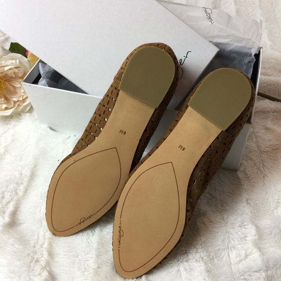 Almond-Toe Lace-Up Leather Flats, new in box - Picture 8 of 8